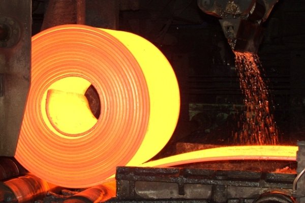 بازار ورق گرم فولاد آرام می‌گیرد