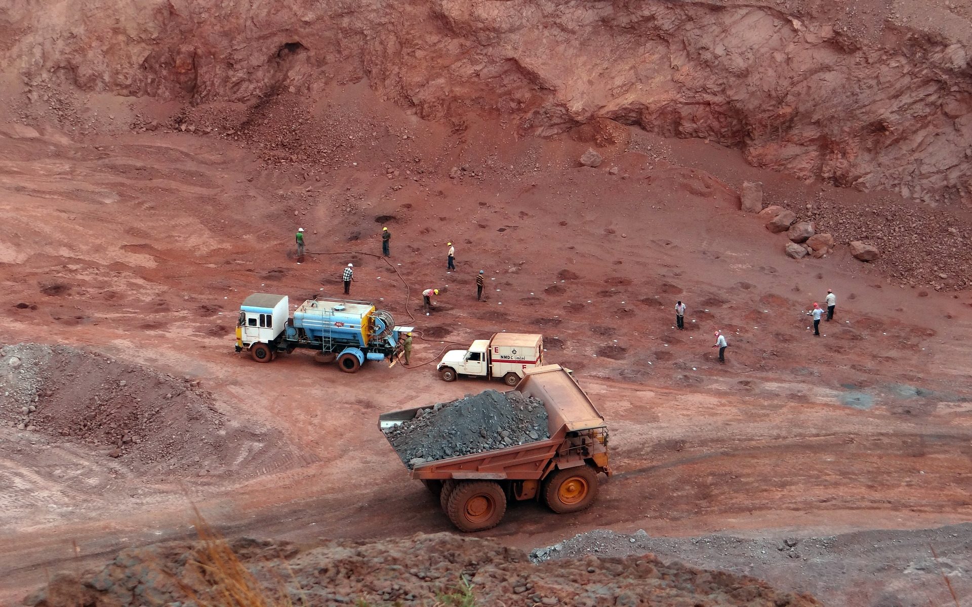افزایش قیمت سنگ آهن ۷۰۰٪ حاشیه سود ناخالص را برای معدنچیان بزرگ تولید می کند